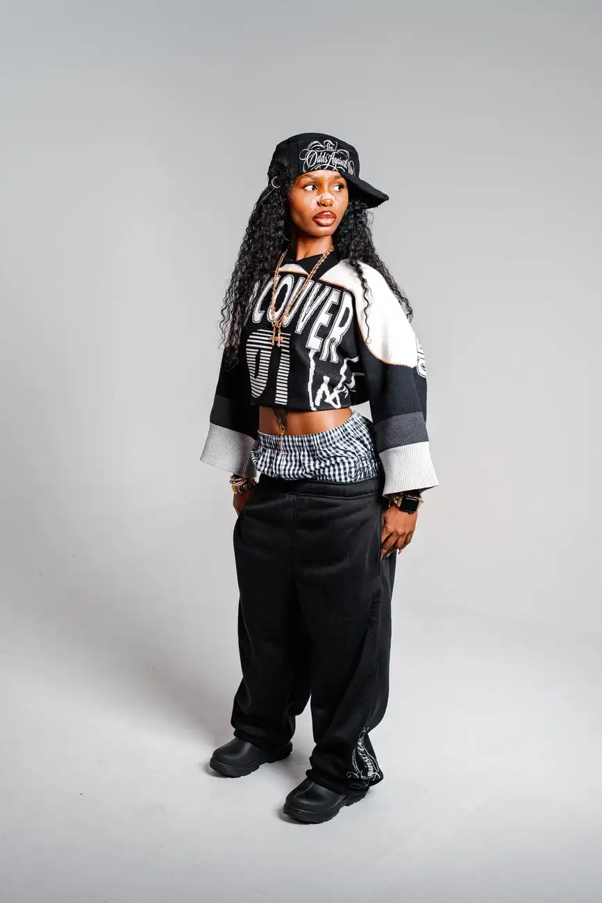 LOOK 23