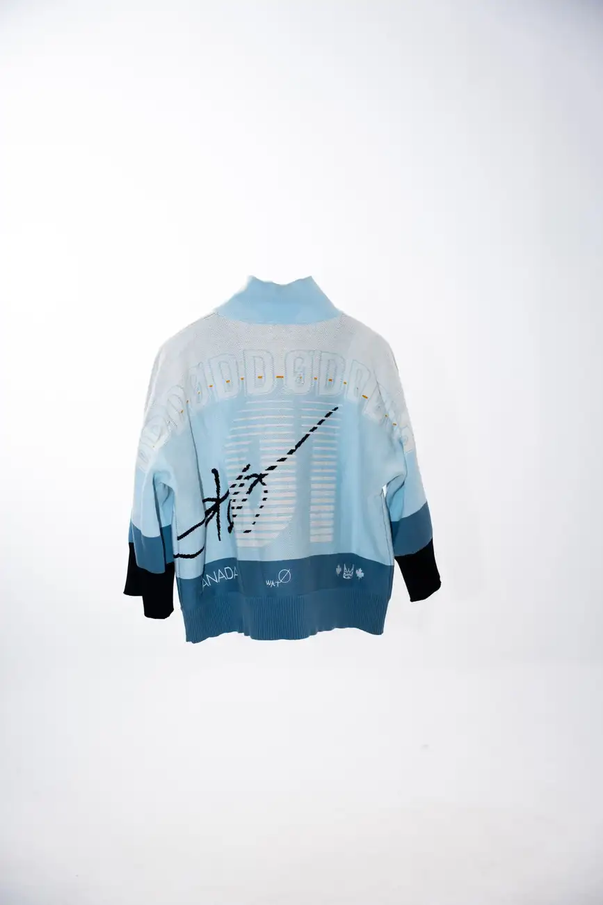 Studio product photo 26