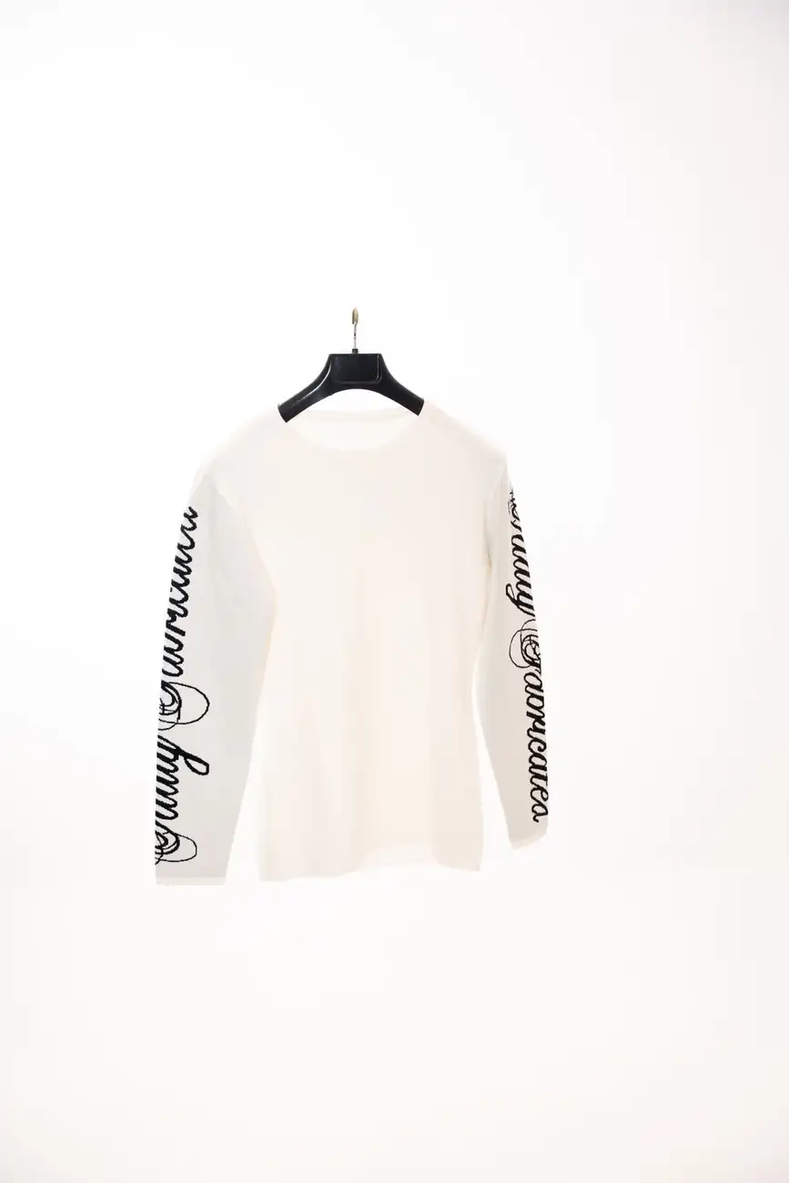 Studio product photo 23