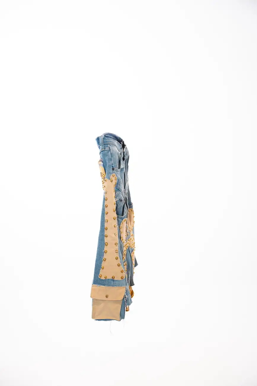 Studio product photo 14