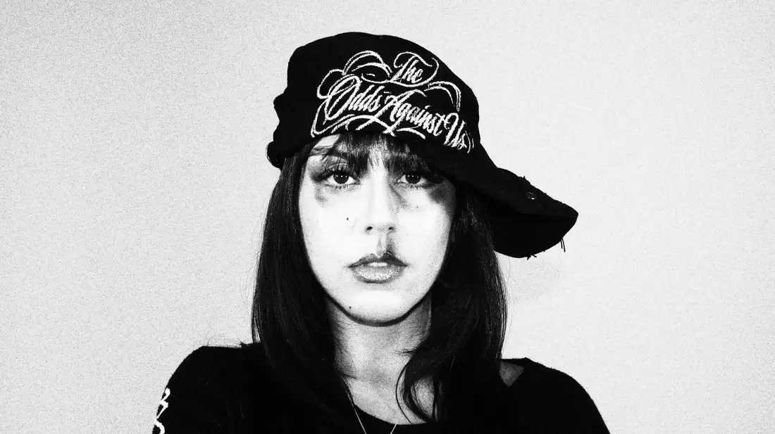 LOOK 03